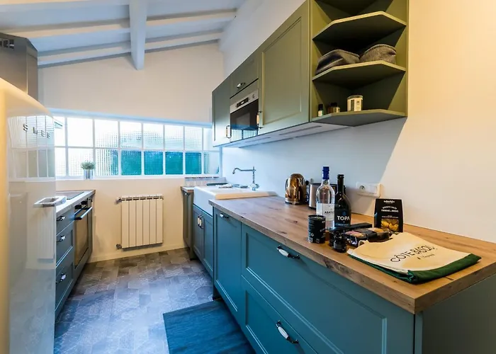 Mellow Keyweek Town House *