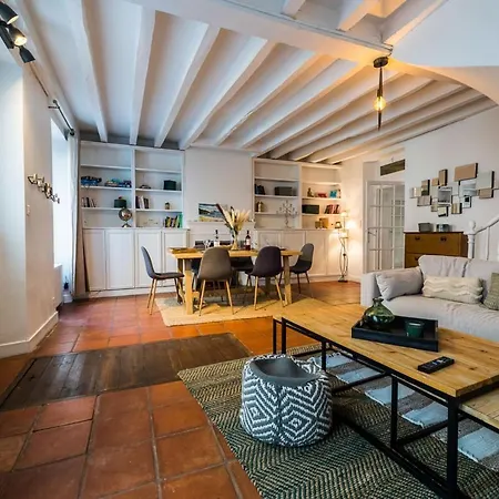 Mellow Keyweek Town House בית נופש