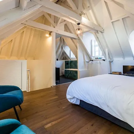 Holiday home Mellow Keyweek Town House *